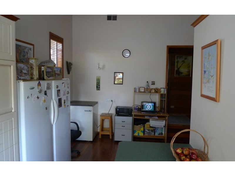 110 Pell Street, Howlong NSW 2643