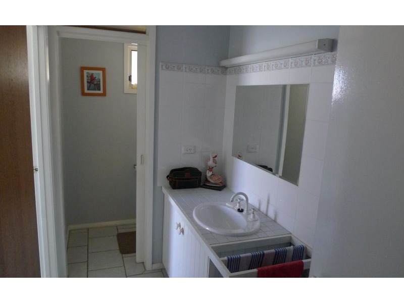 110 Pell Street, Howlong NSW 2643