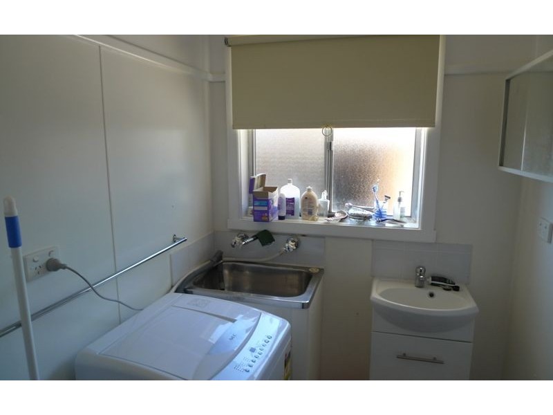 4/367 Fallon Street, Lavington NSW 2641