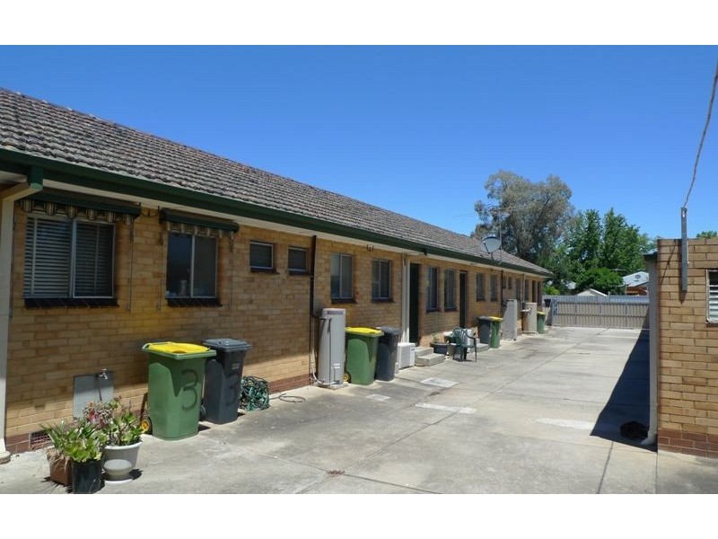 4/367 Fallon Street, Lavington NSW 2641