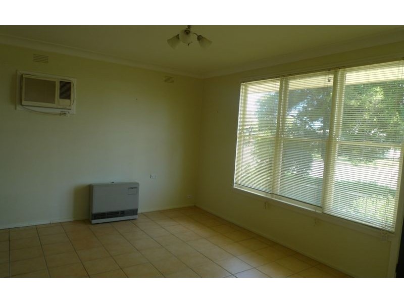1008 Barooga Street, Lavington NSW 2641