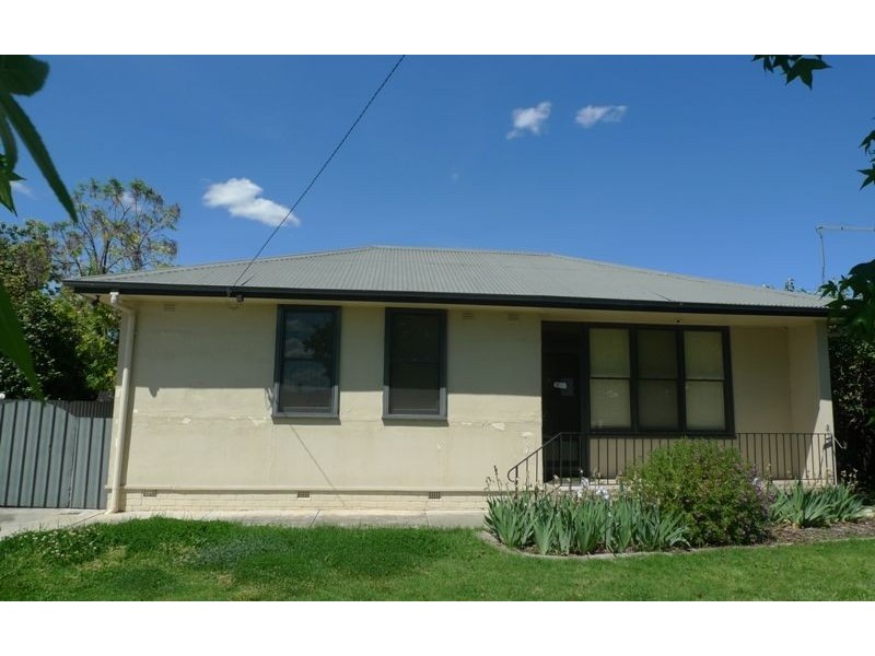 1008 Barooga Street, Lavington NSW 2641