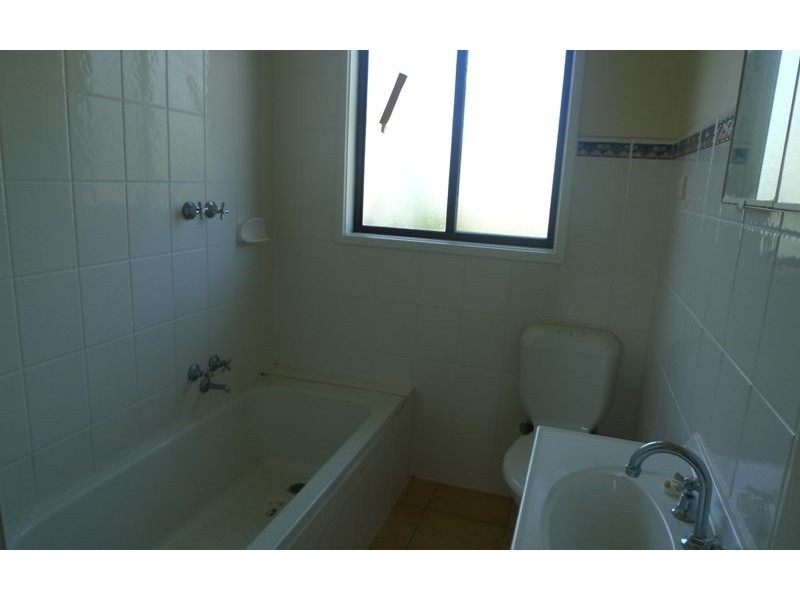 1008 Barooga Street, Lavington NSW 2641