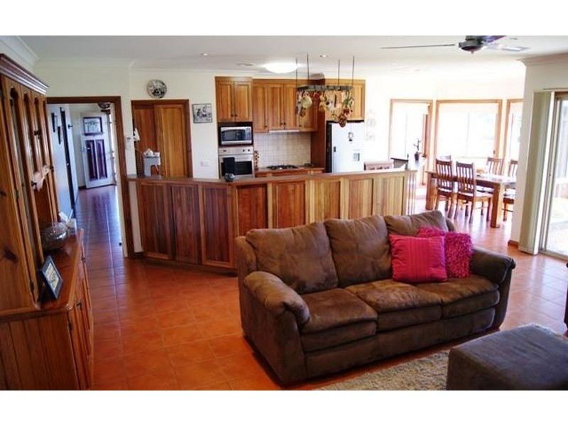 3 Devlin Court, Thurgoona NSW 2640