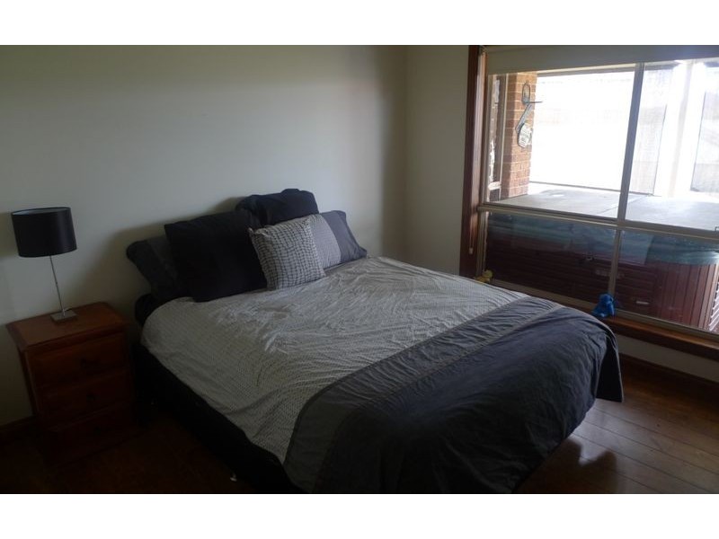 3 Devlin Court, Thurgoona NSW 2640