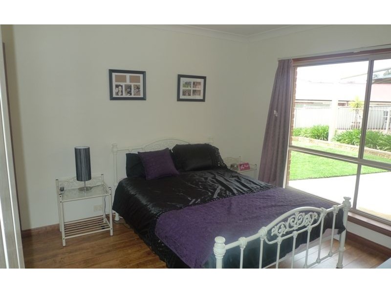 3 Devlin Court, Thurgoona NSW 2640