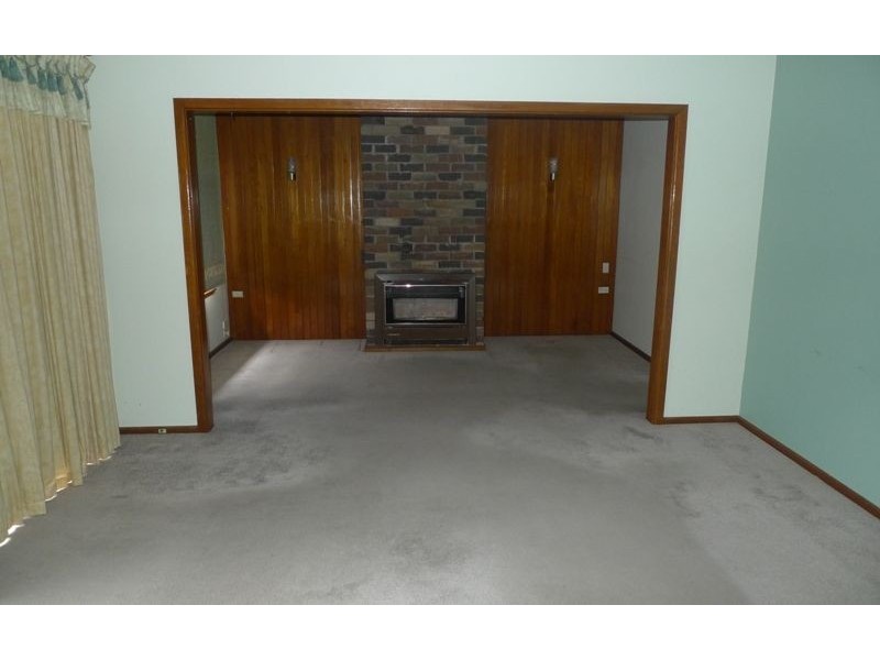 366 Sioux Court, Lavington NSW 2641