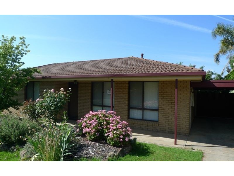 34 St Andrews Circuit, Thurgoona NSW 2640