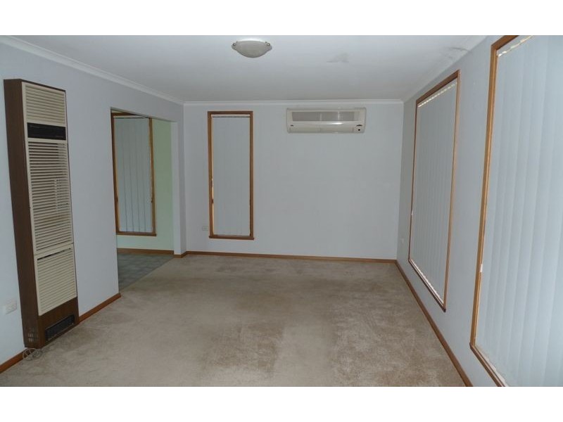 34 St Andrews Circuit, Thurgoona NSW 2640