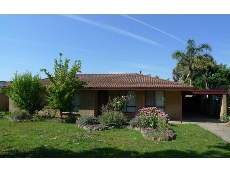 34 St Andrews Circuit, Thurgoona NSW 2640