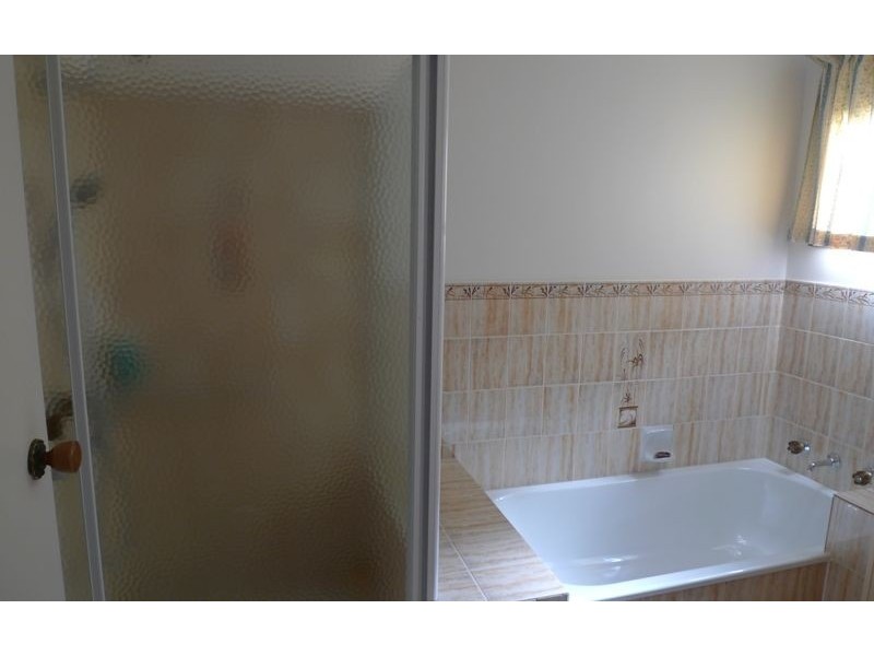 2/7 Jasper Place, Wodonga VIC 3690