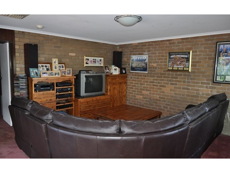 335 Parkland Crescent, Lavington NSW 2641