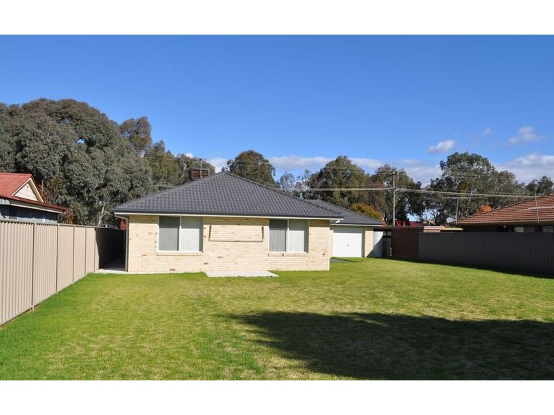 376 Kaitlers Road, Lavington NSW 2641