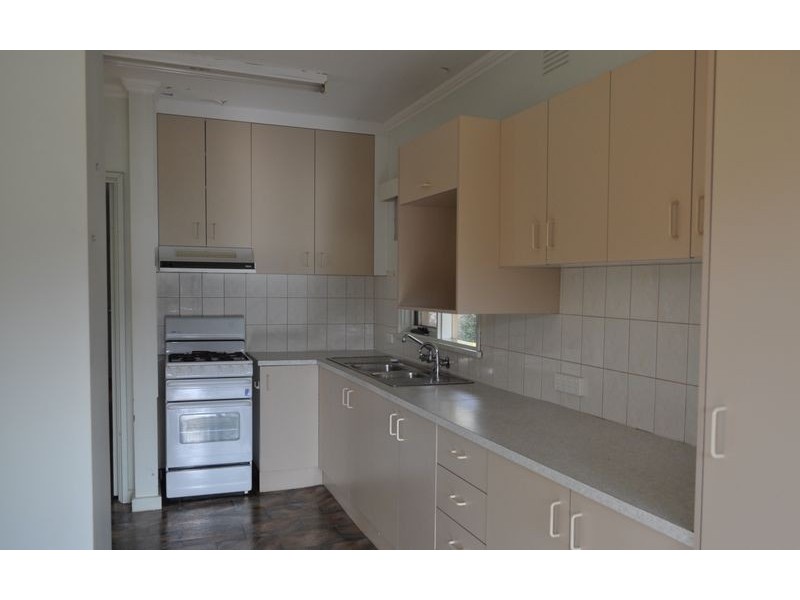 17 Odewahn Road, Albury NSW 2640