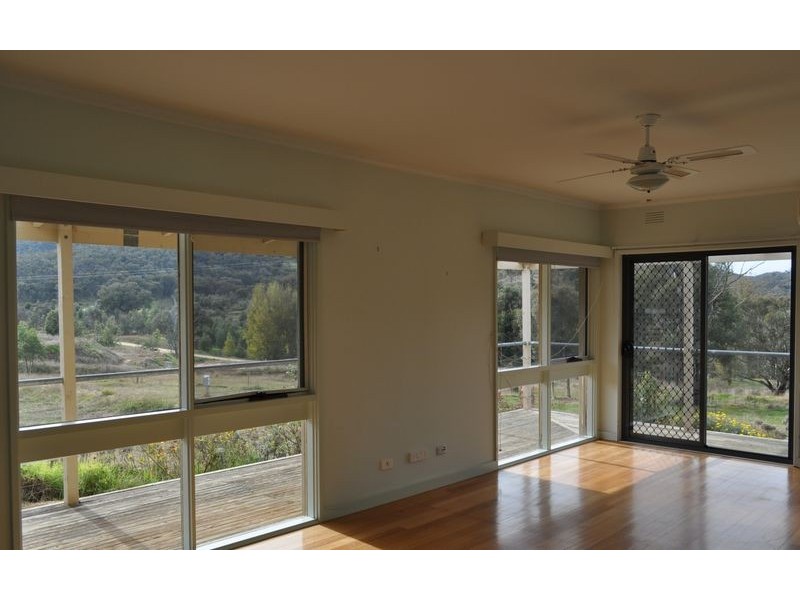 17 Odewahn Road, Albury NSW 2640