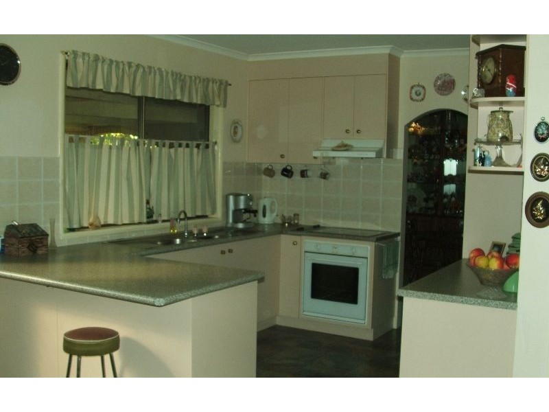 589 Zago Court, Lavington NSW 2641