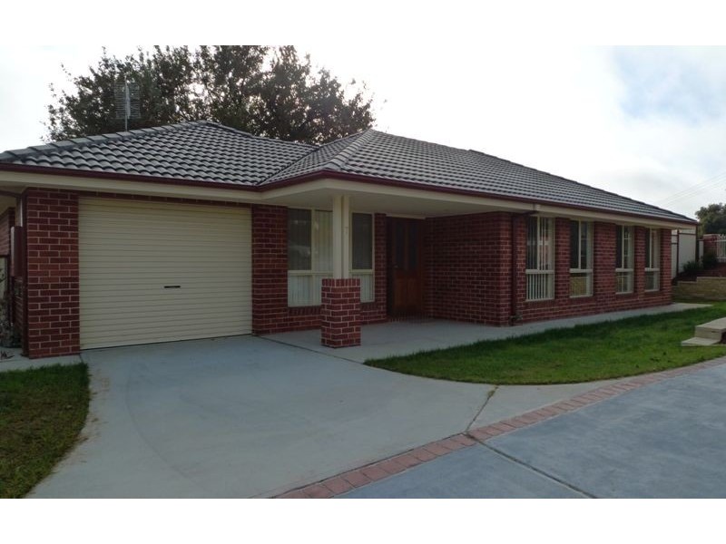 7/833 Watson Street, Albury NSW 2640