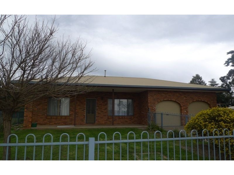119 Redlands Road, Corowa NSW 2646