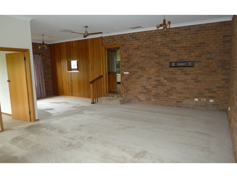 119 Redlands Road, Corowa NSW 2646