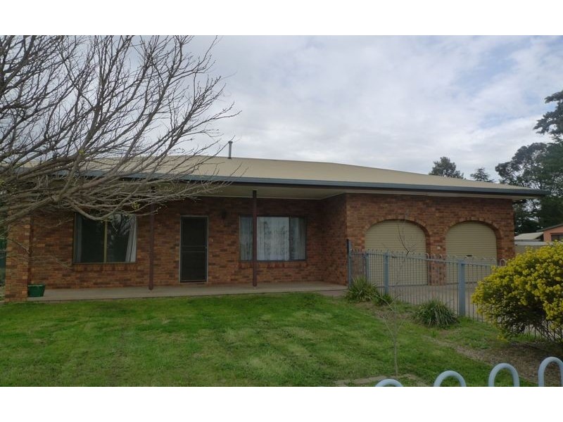 119 Redlands Road, Corowa NSW 2646