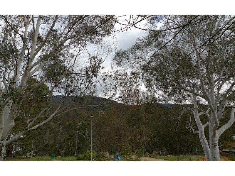19 Jitema Street, Dartmouth VIC 3701