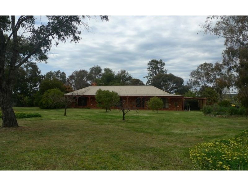 206 Tynan Road, Table Top NSW 2640