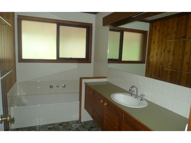 206 Tynan Road, Table Top NSW 2640