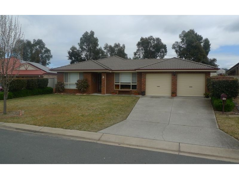 31 Daysdale Way, Thurgoona NSW 2640