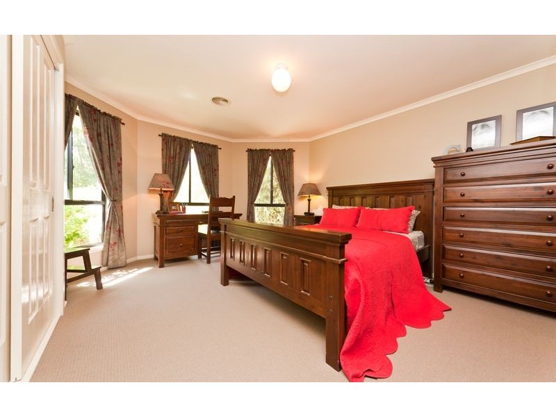 49 Daysdale Way, Thurgoona NSW 2640