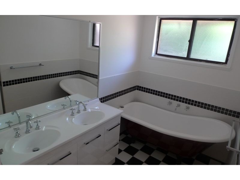 7 Stockton Court, Thurgoona NSW 2640