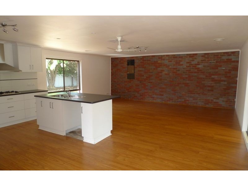 7 Stockton Court, Thurgoona NSW 2640