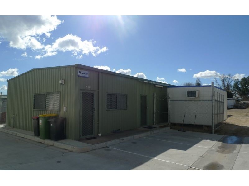 2/468 Atkins Street, Albury NSW 2640