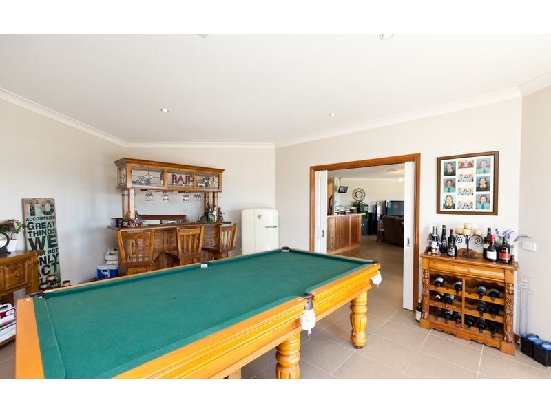 91 Alexandra Way, Table Top NSW 2640