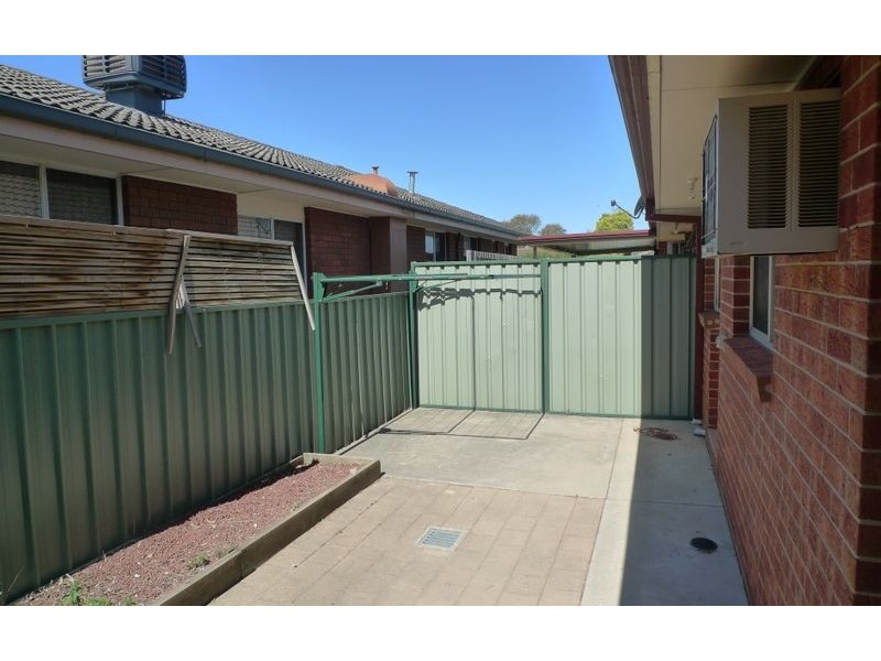 1/508 Kemp Street, Lavington NSW 2641
