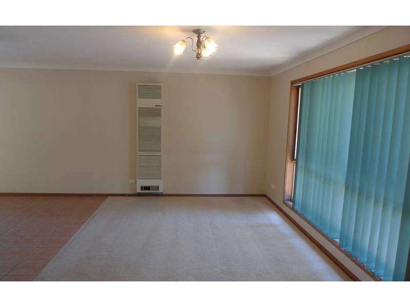 15 Maryville Way, Thurgoona NSW 2640