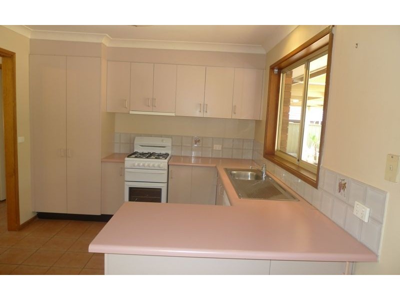 15 Maryville Way, Thurgoona NSW 2640