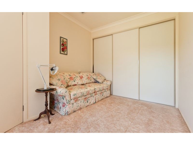 54 Southernview Drive, Albury NSW 2640