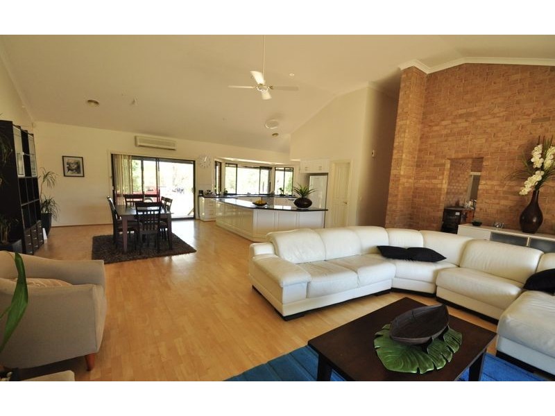 280 Tynan Road, Table Top NSW 2640