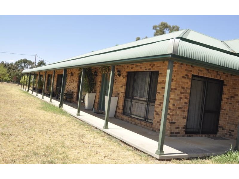 280 Tynan Road, Table Top NSW 2640