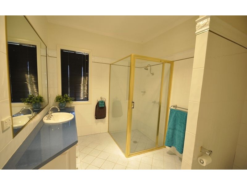 280 Tynan Road, Table Top NSW 2640