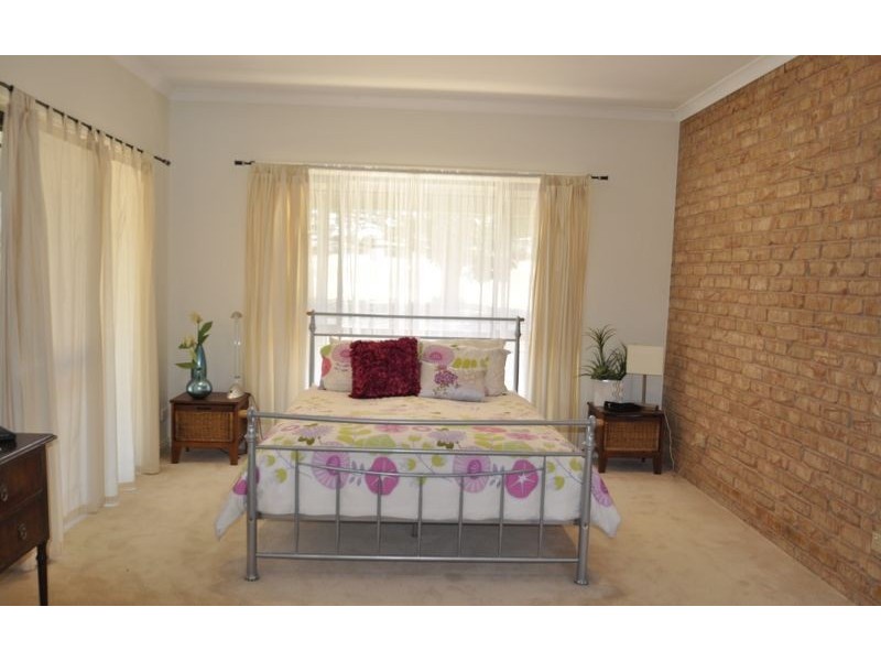 280 Tynan Road, Table Top NSW 2640