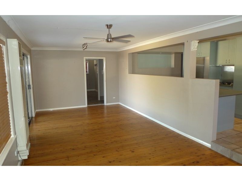 387 Eden Street, Lavington NSW 2641