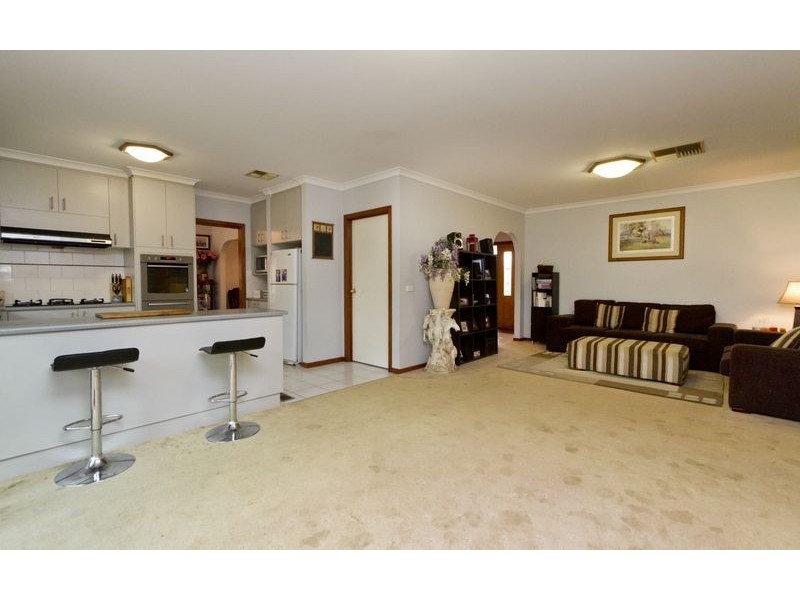 22 Sarson Road, Lavington NSW 2641