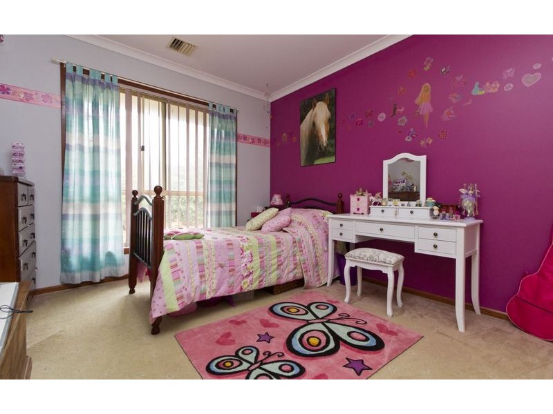 22 Sarson Road, Lavington NSW 2641