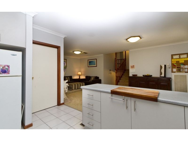 22 Sarson Road, Lavington NSW 2641