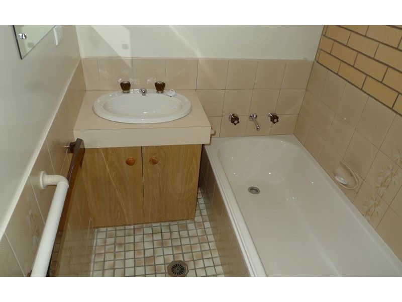 1/440 Union Rd, Lavington NSW 2641