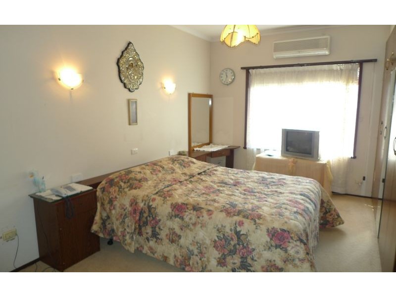 583 Whinray Crescent, East Albury NSW 2640