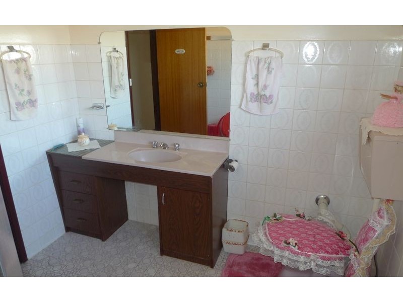 583 Whinray Crescent, East Albury NSW 2640