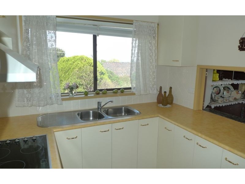 583 Whinray Crescent, East Albury NSW 2640