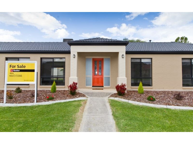 11 Dalton Avenue, Wodonga VIC 3690